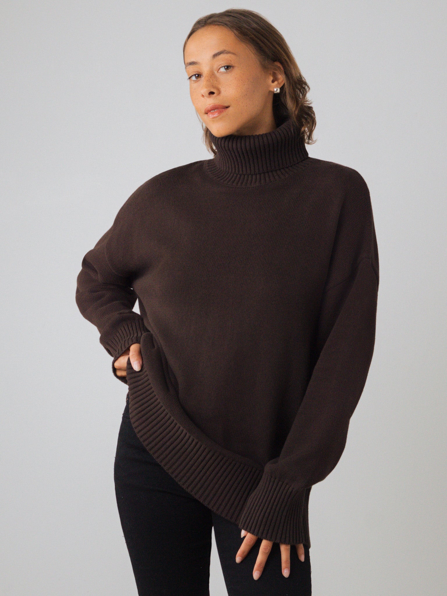 Honest Basics womens vegan Turtleneck Chunky Peat Brown