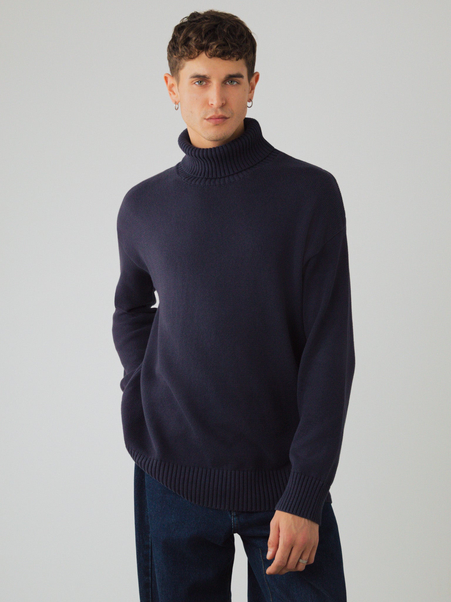 Honest Basics men vegan Turtleneck Chunky Midnight Blue