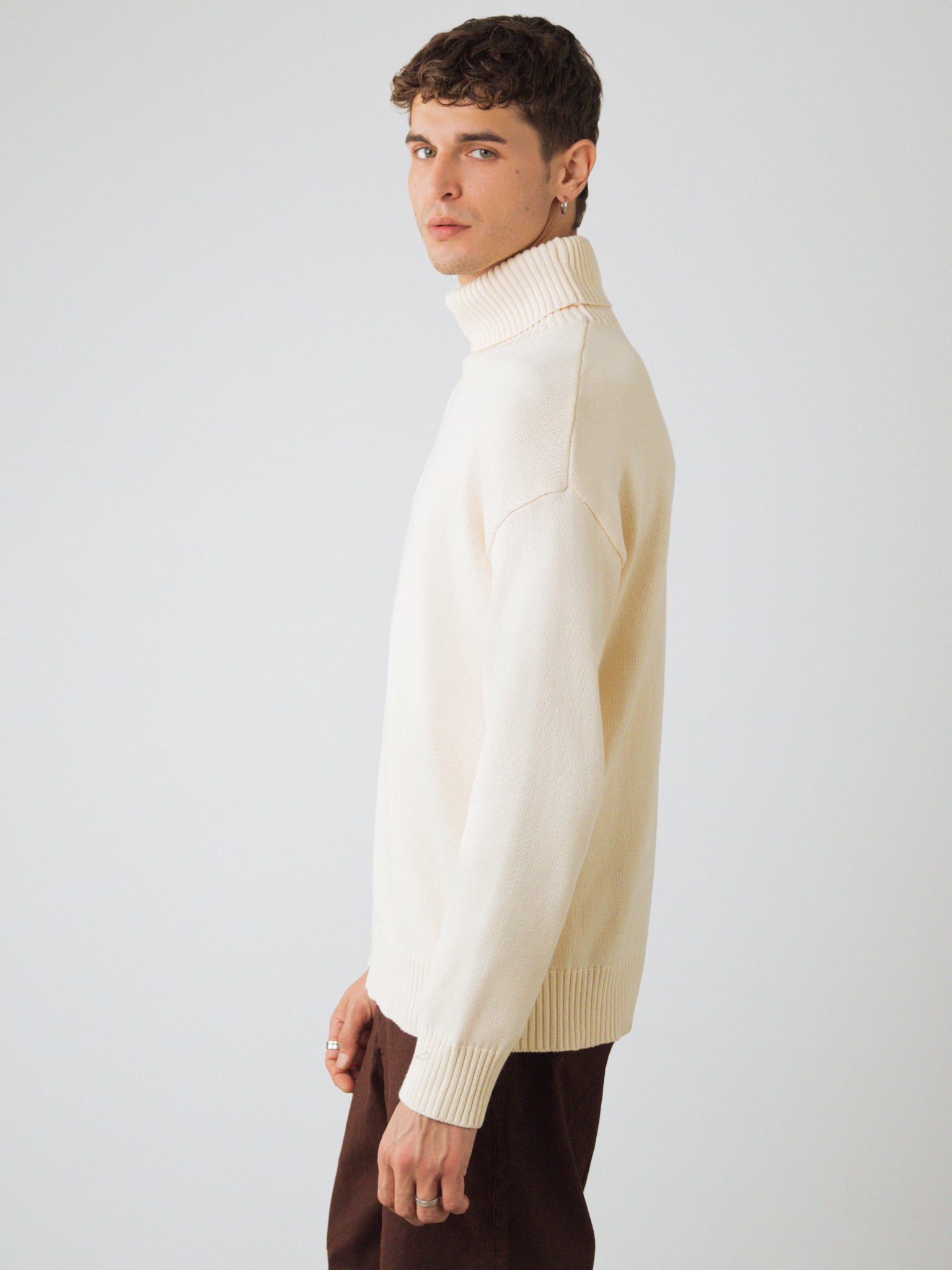 Honest Basics men vegan Turtleneck Chunky Cream