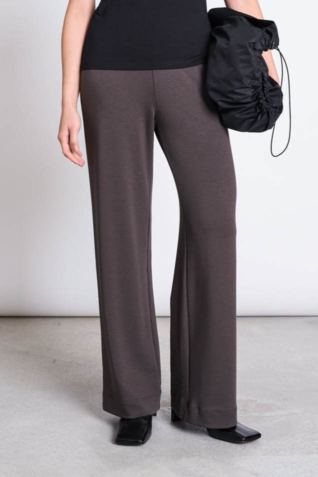 JAN N JUNE Damen vegan Hose Wide Kiso Schlammbraun