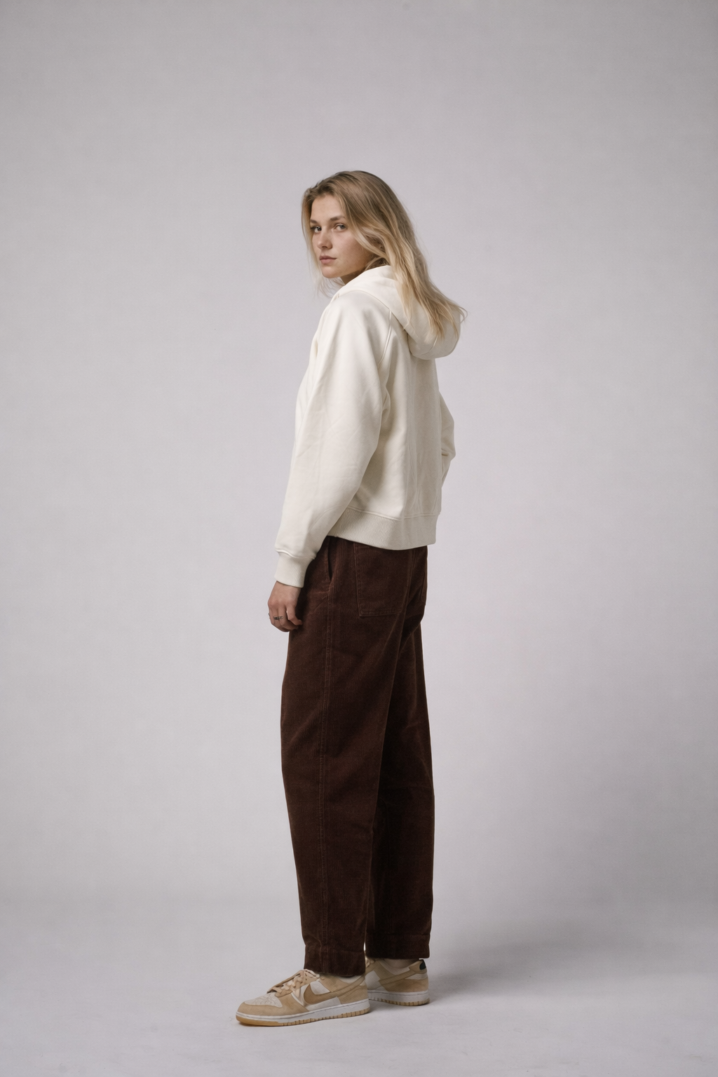 Côtelé womens vegan Pants Lazy Chocolate Brown