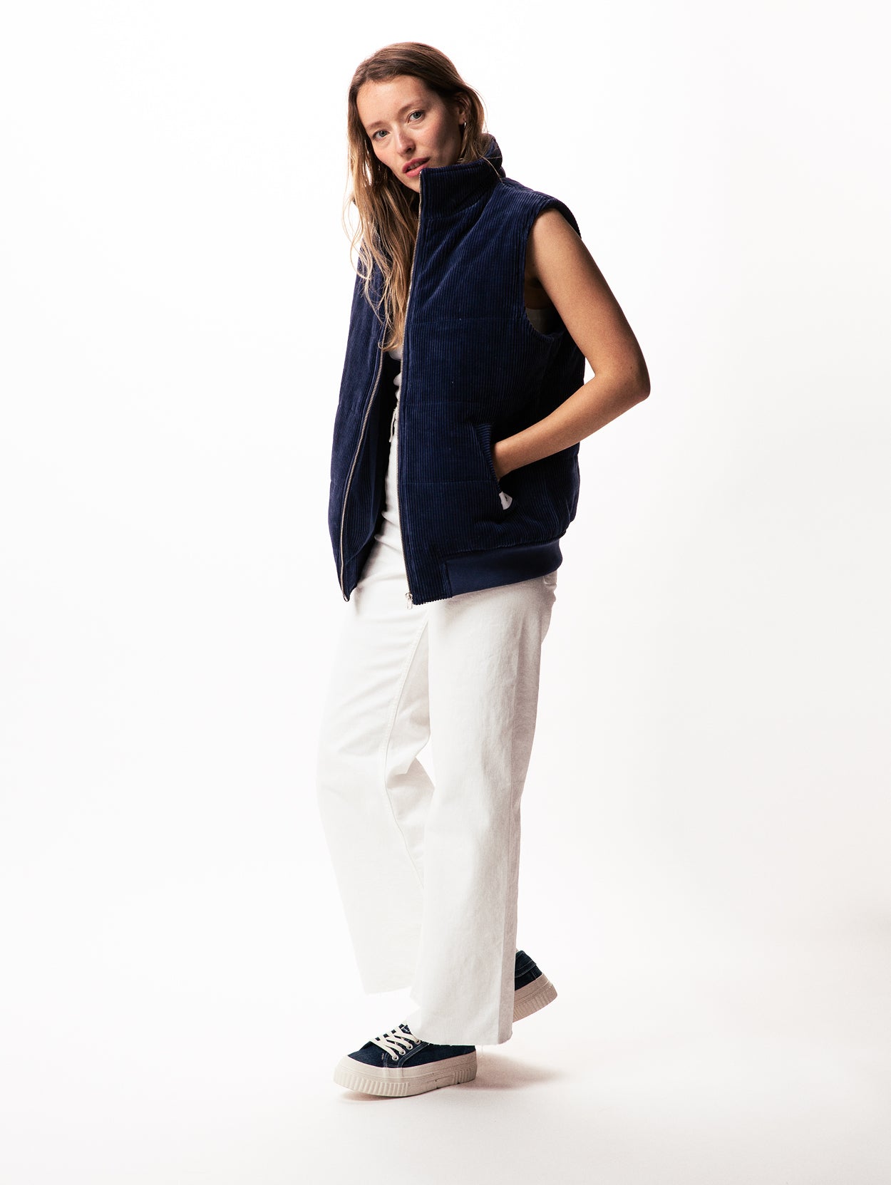 Côtelé womens vegan Puffer Vest Navy