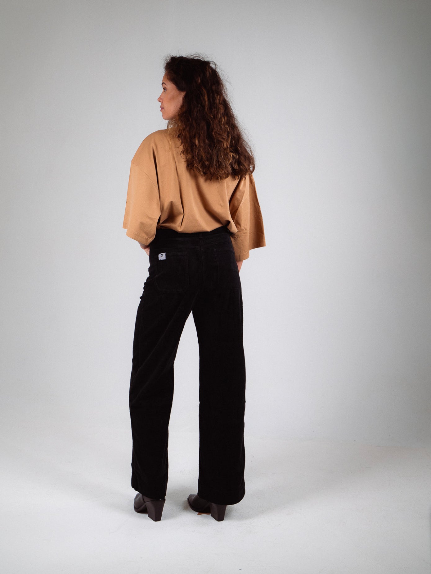 Côtelé womens vegan Pants Jane Black