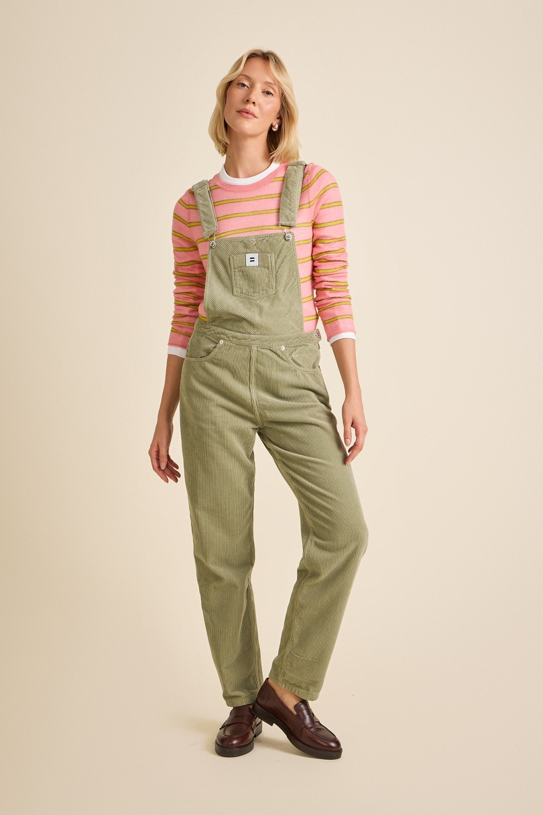 C&Atilde;&acute;tel&Atilde;&copy; Damen vegan Latzhose Aus Cord Mom Schnitt Salbeigr&Atilde;&frac14;n