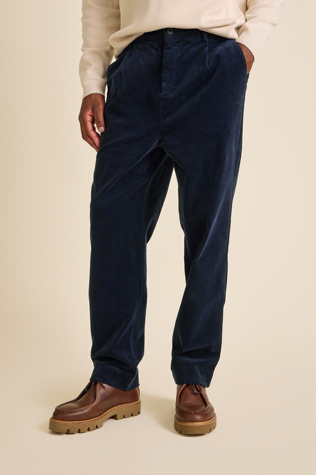 Côtelé men vegan Pleated Pants Navy