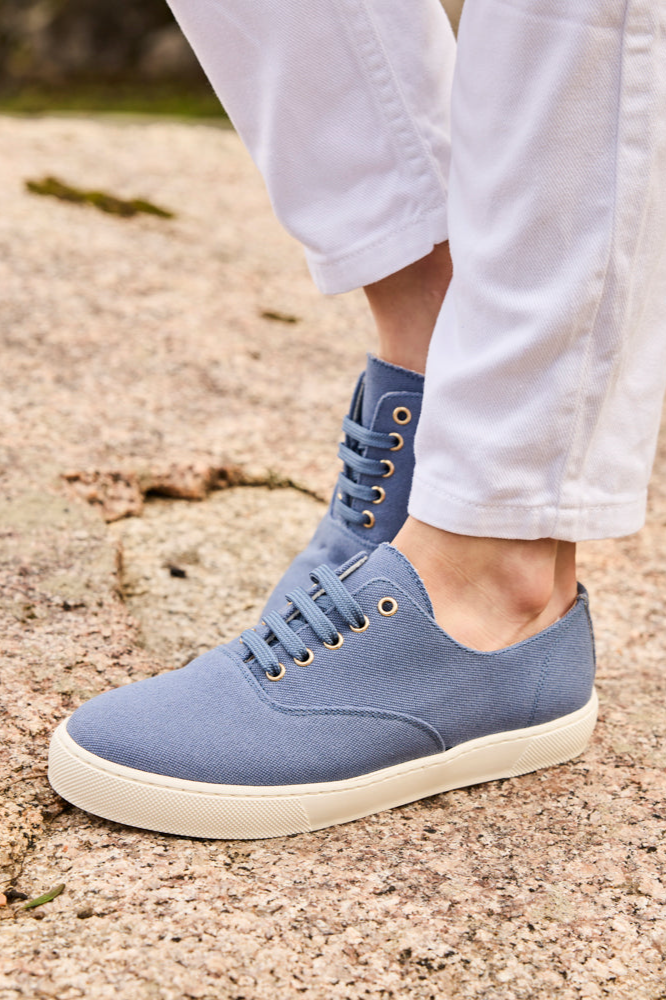 Minuit Sur Terre Damen vegan Sneaker Cuore Denim Blau