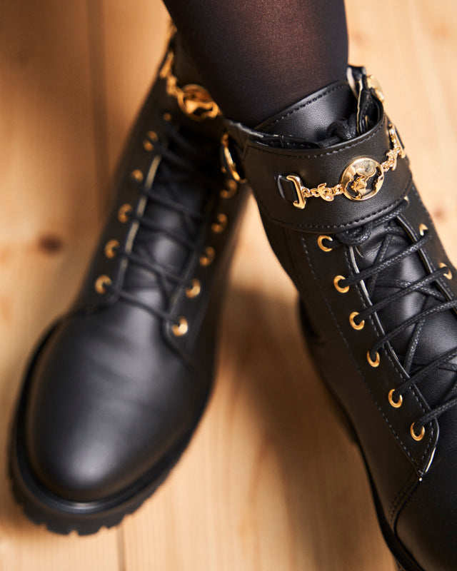 Minuit Sur Terre womens vegan Boots Newcastle Black