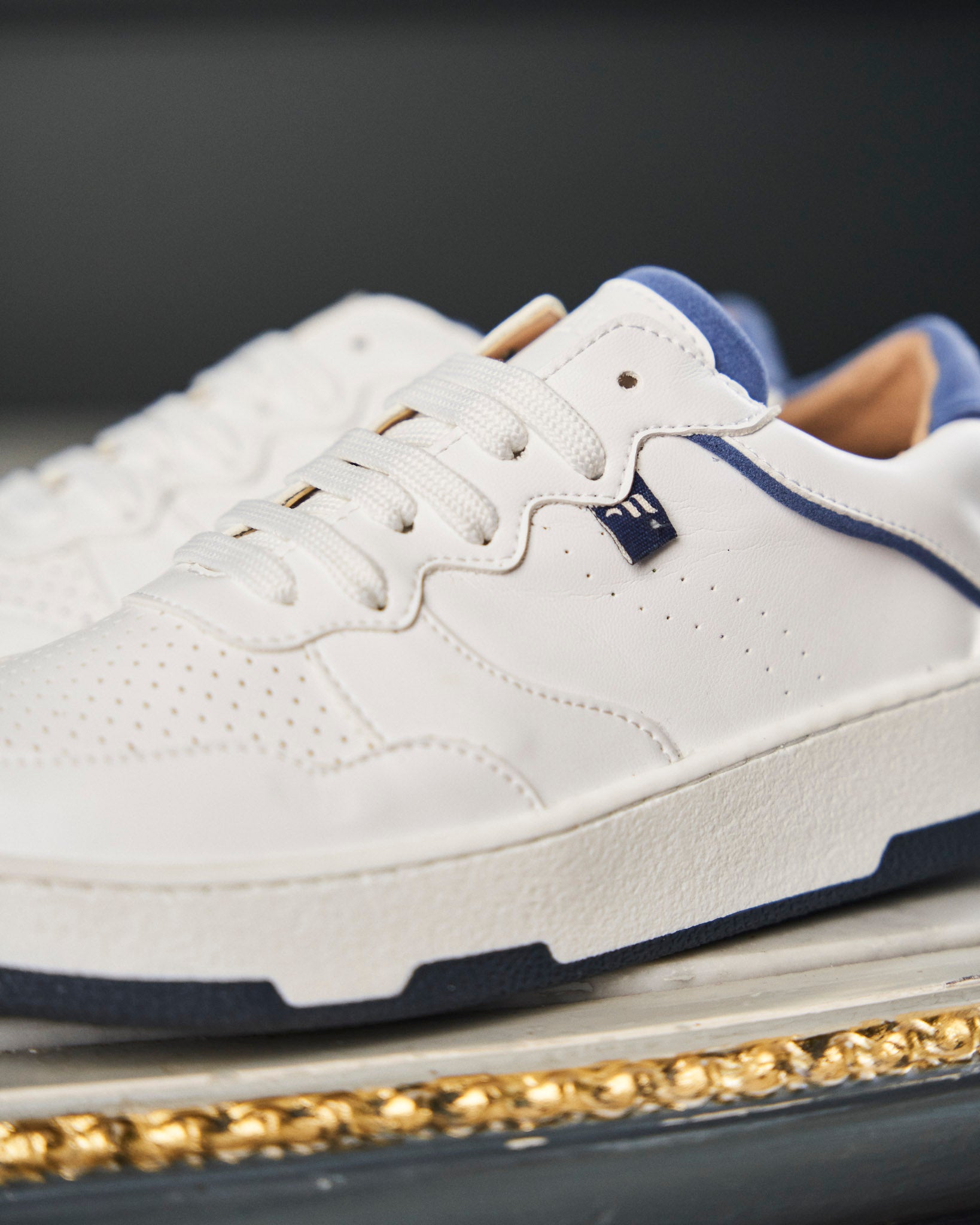 Minuit Sur Terre men vegan Sneakers Vestige White Denim