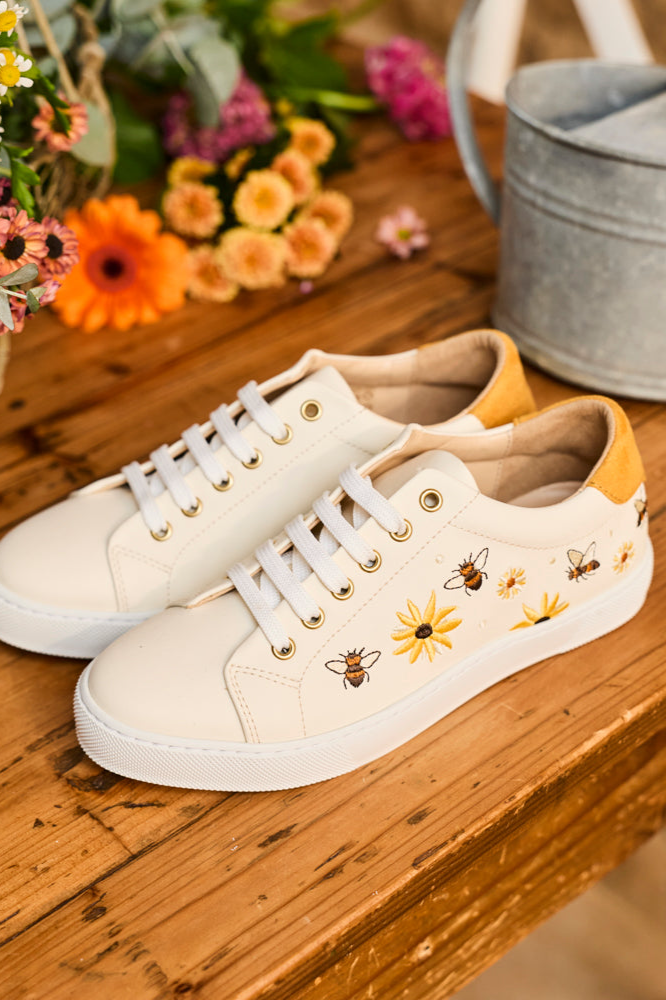 Minuit Sur Terre Damen vegan Sneaker Virevolte Abeilles Cremefarben