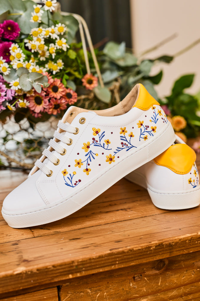 Minuit Sur Terre Damen vegan Sneakers Virevolte Butterblumengelb