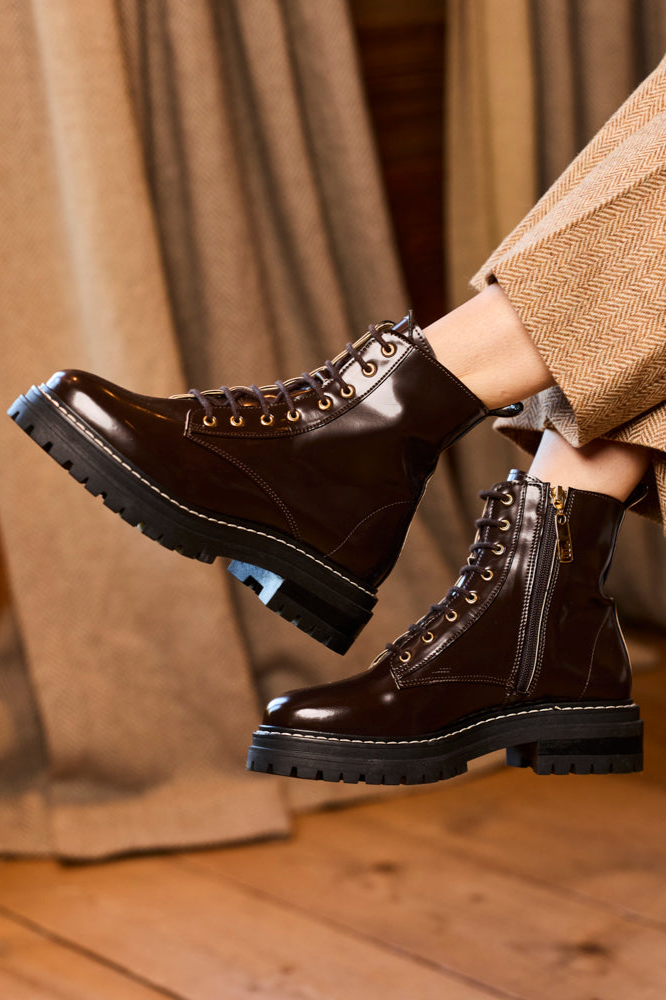 Minuit Sur Terre womens vegan Boots Sybelles Chocolate Brown