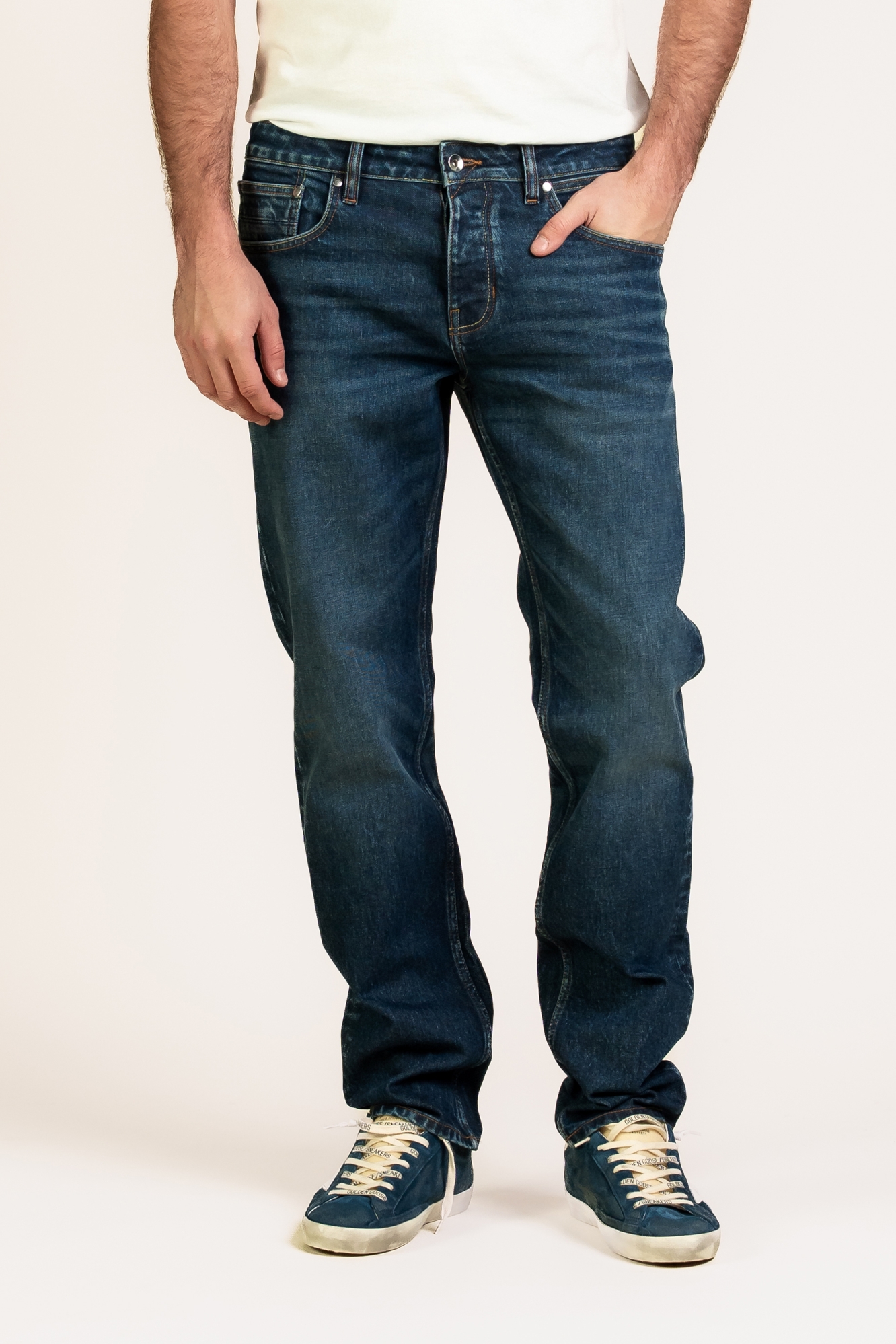 Kuyichi Herren vegan Jeans Jim Regular Slim Mittelblau