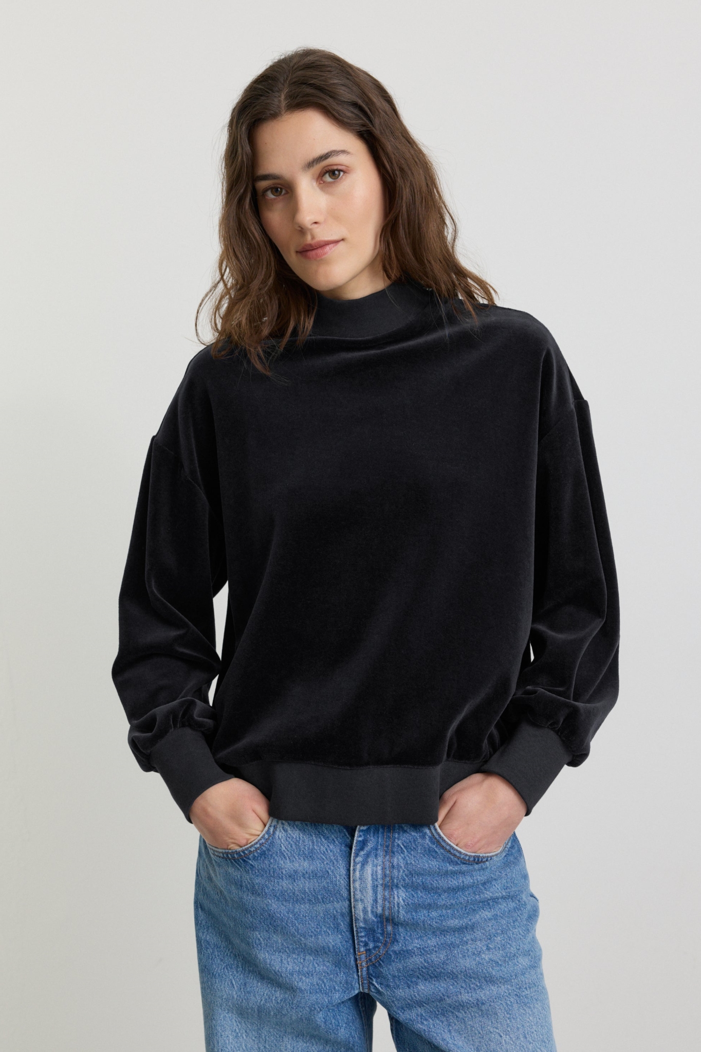 Recolution Damen vegan Sweatshirt Allium Schwarz