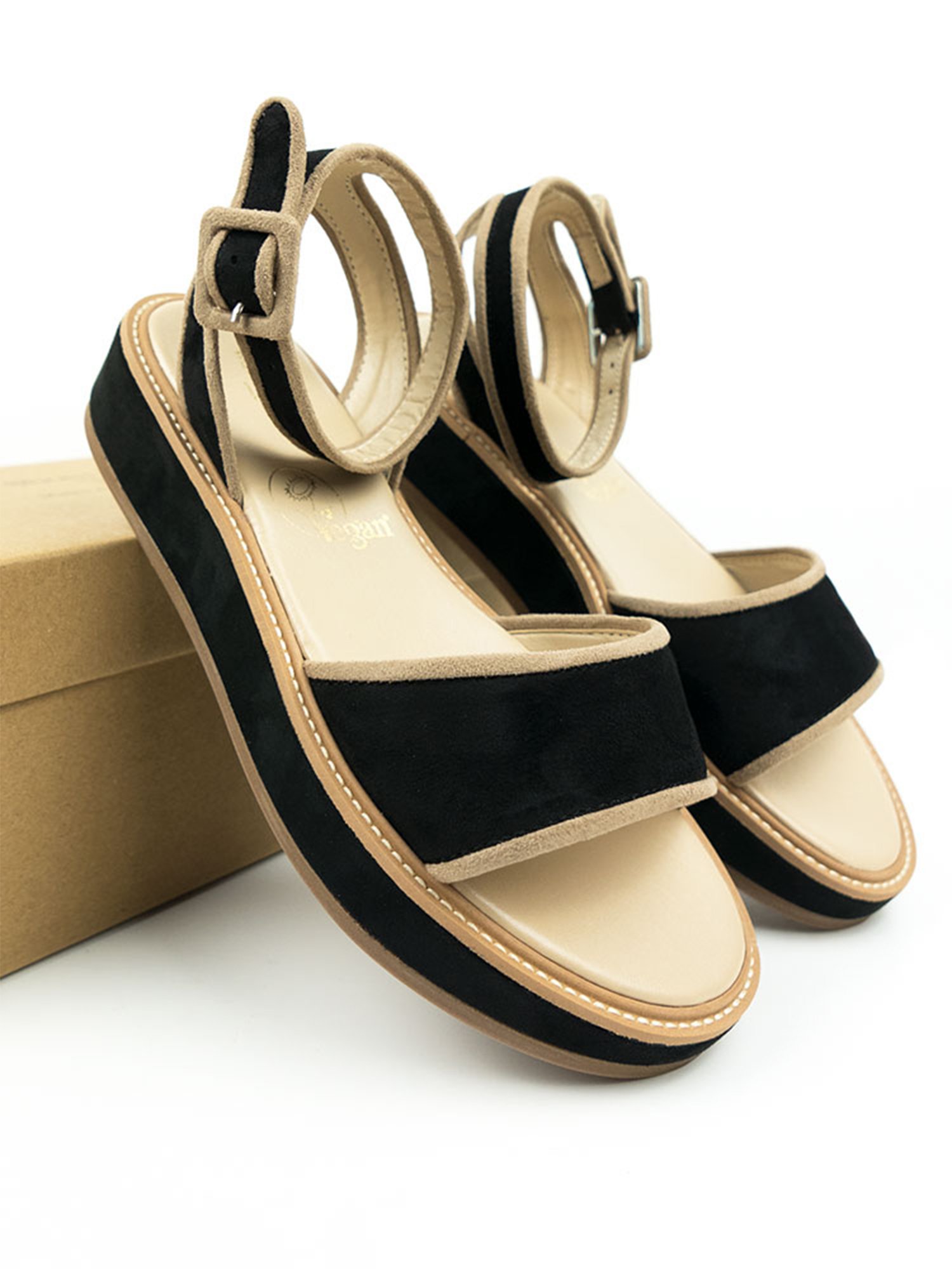Will's Vegan Store womens vegan Sandals Beige & Black