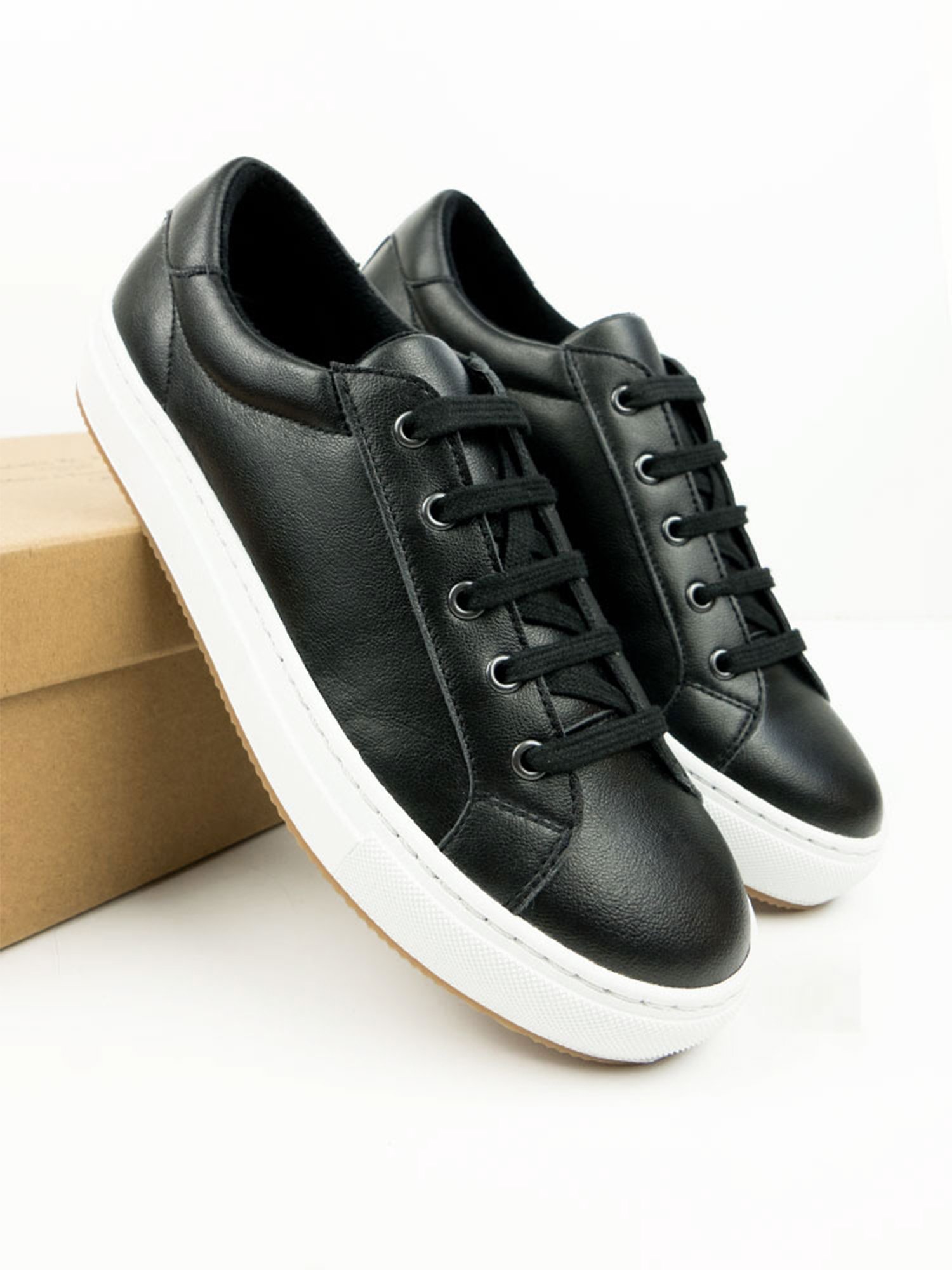 Will's Vegan Store womens vegan Sneakers Smart Black