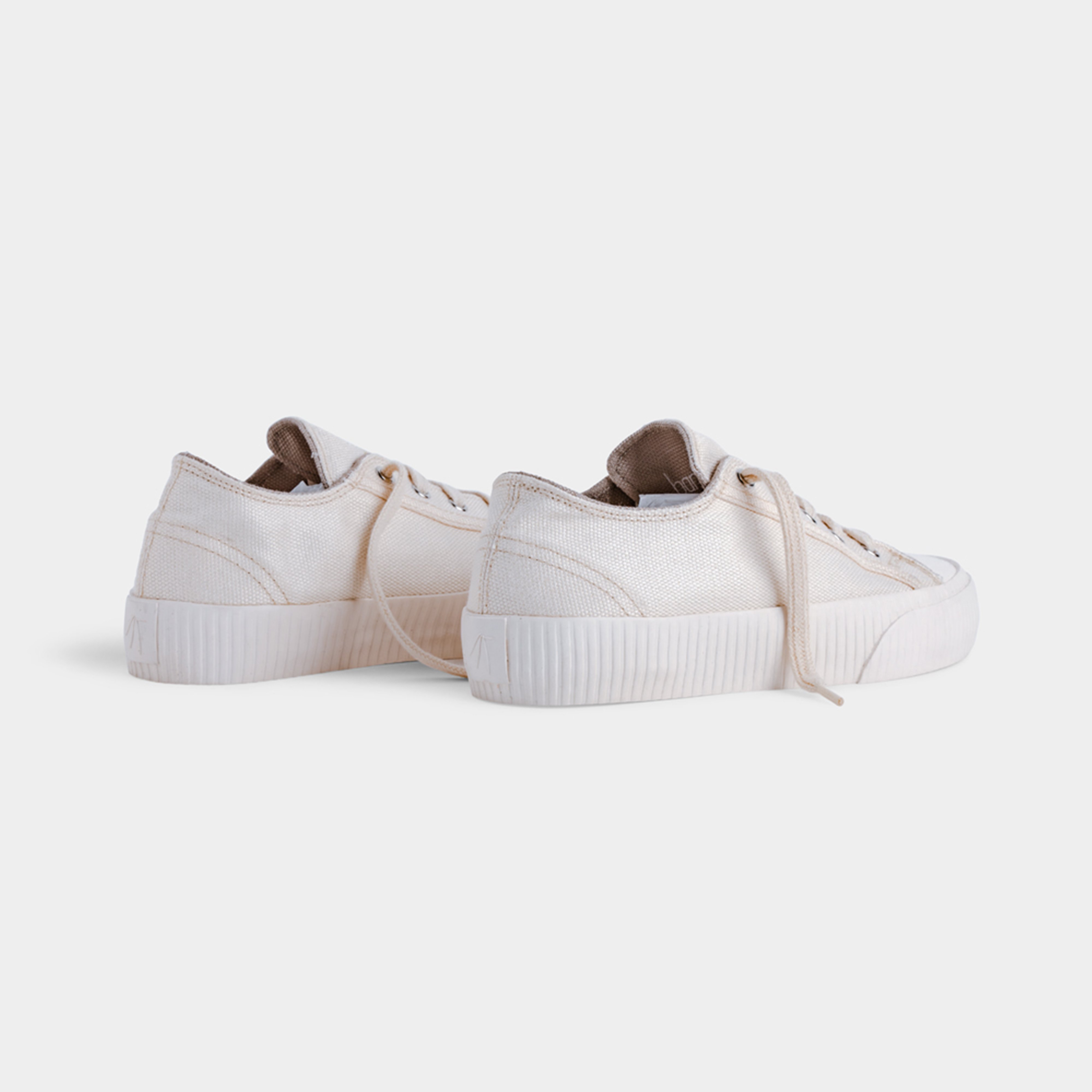 Bamburista womens vegan Sneakers Ladybug Low Sand