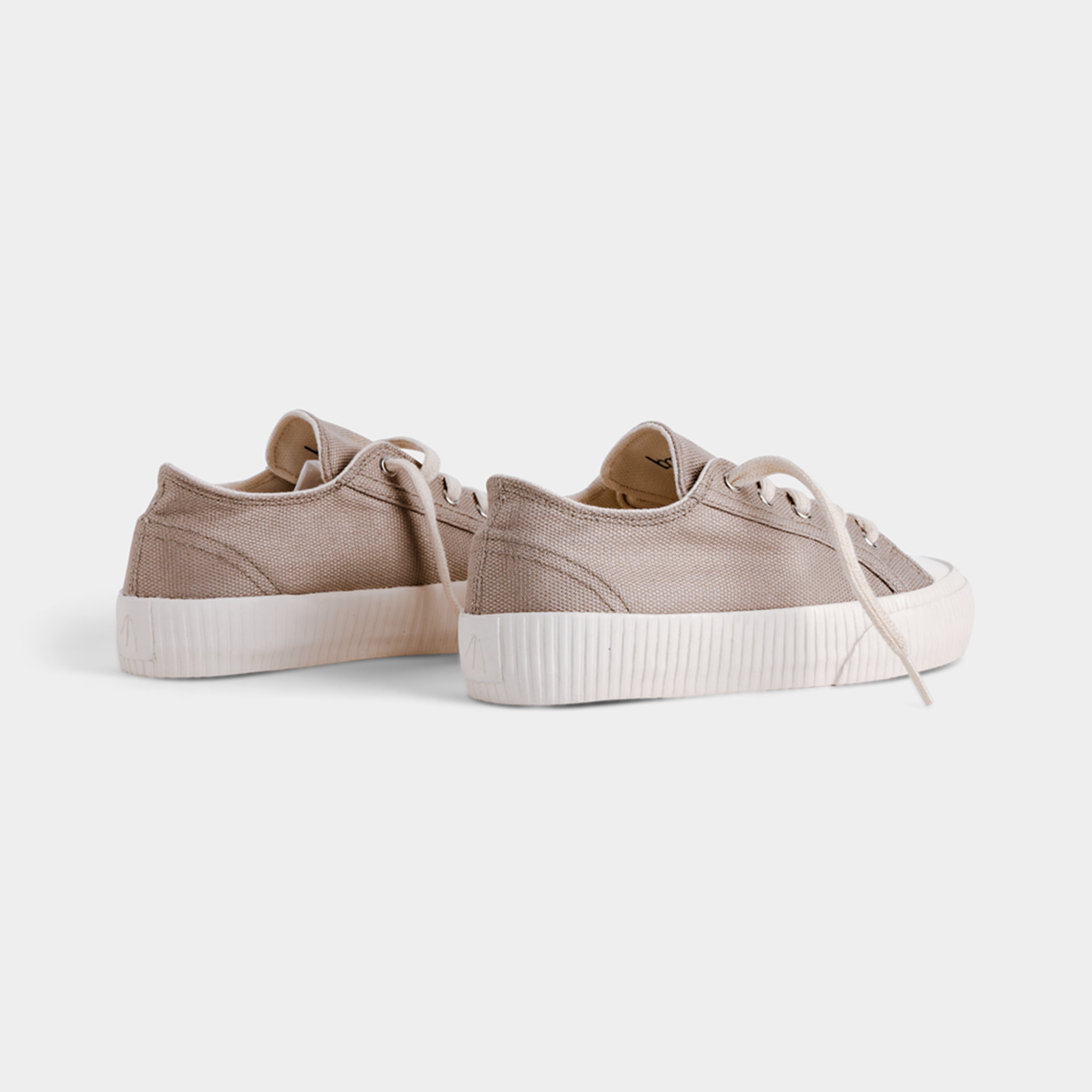 Bamburista womens vegan Sneakers Ladybug Low Gray
