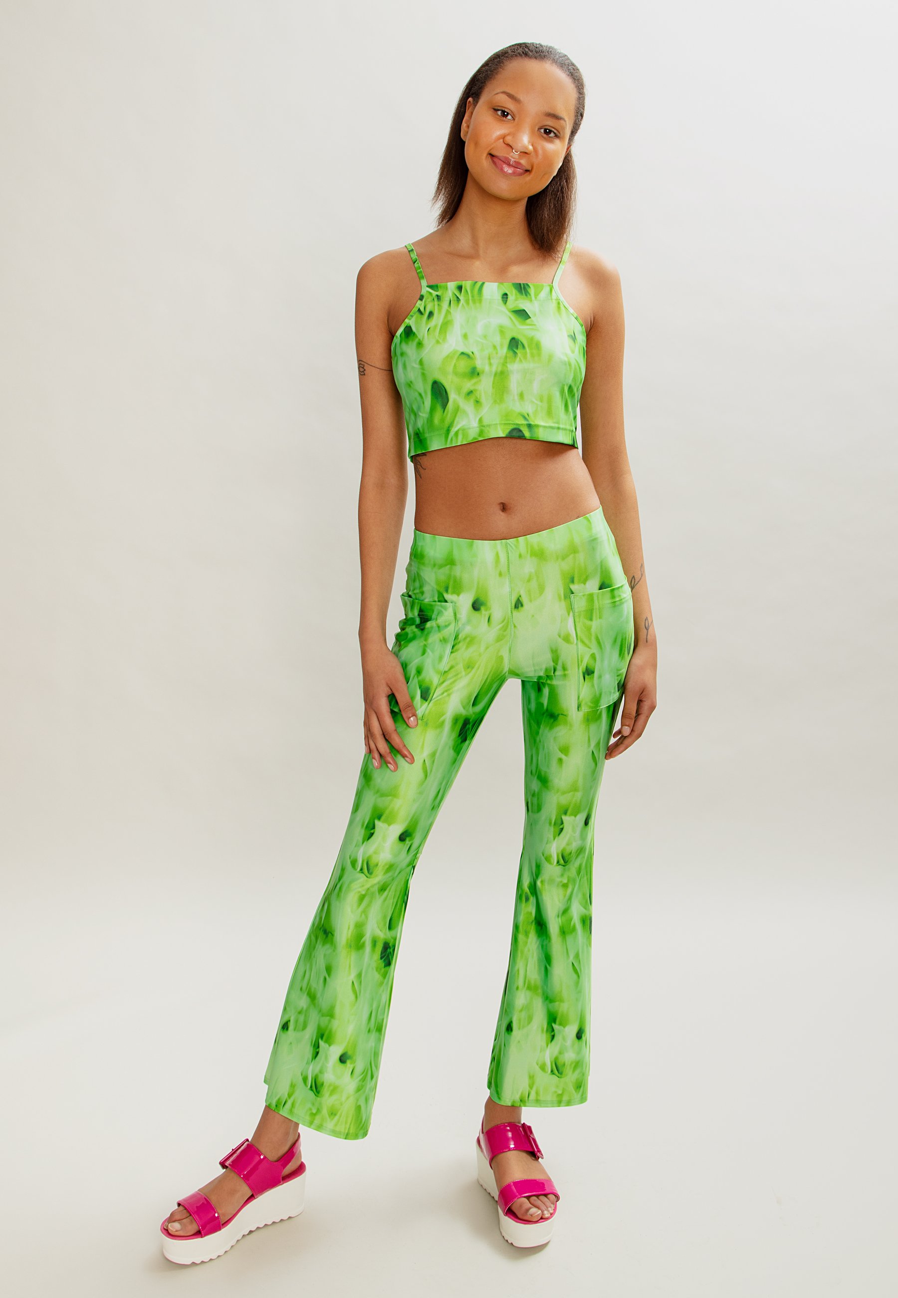 MAHLA womens vegan Top Light My Fire Green