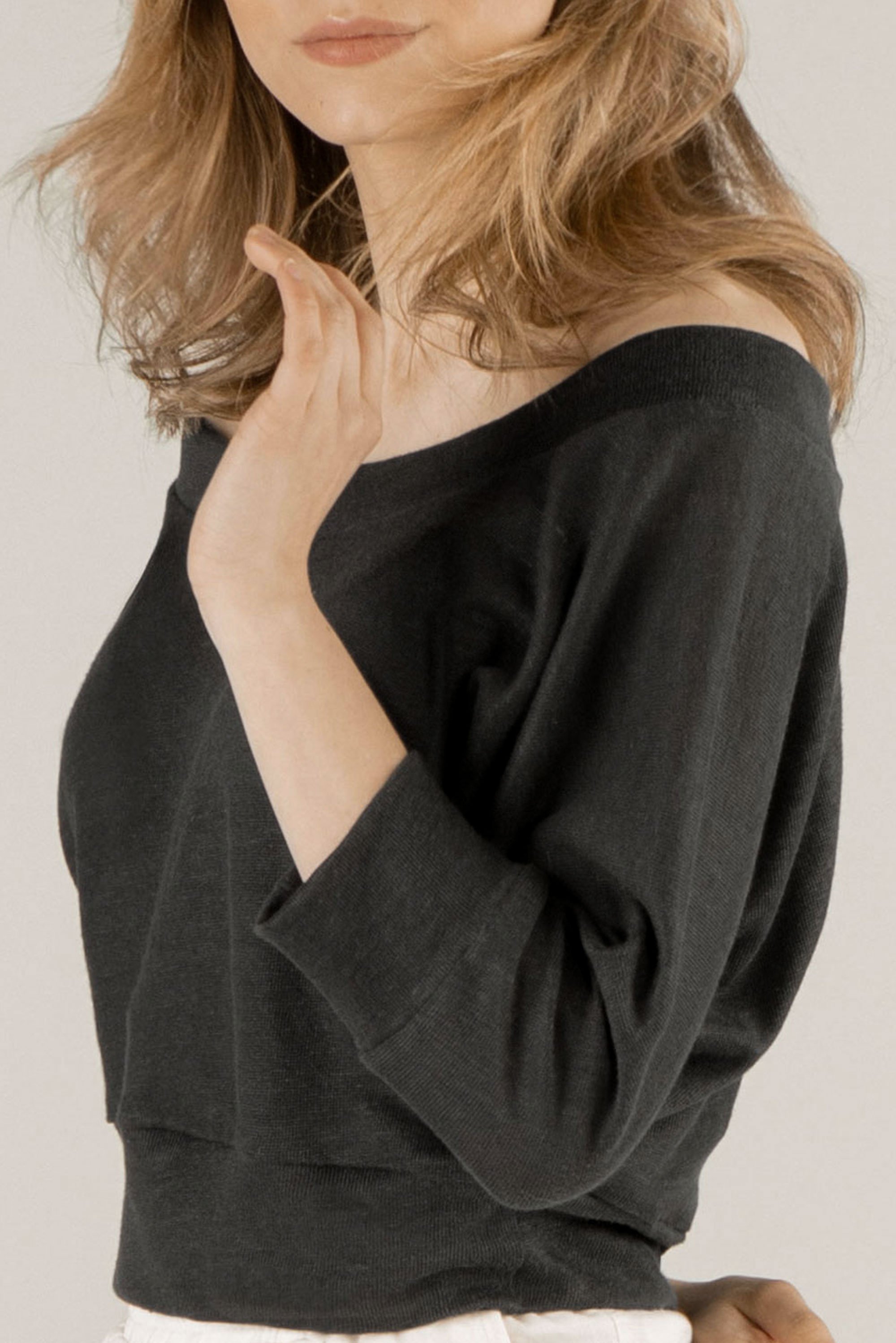 TAWAST womens vegan Sweater Sunlight Play Jetstone Black