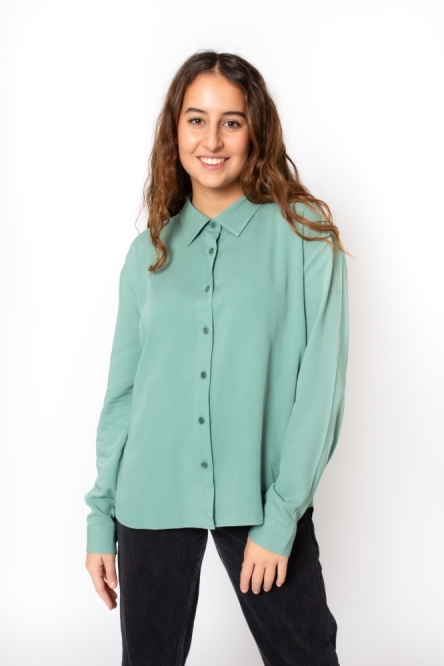 Image of Zerum dames vegan Blouse Simone Mintgroen
