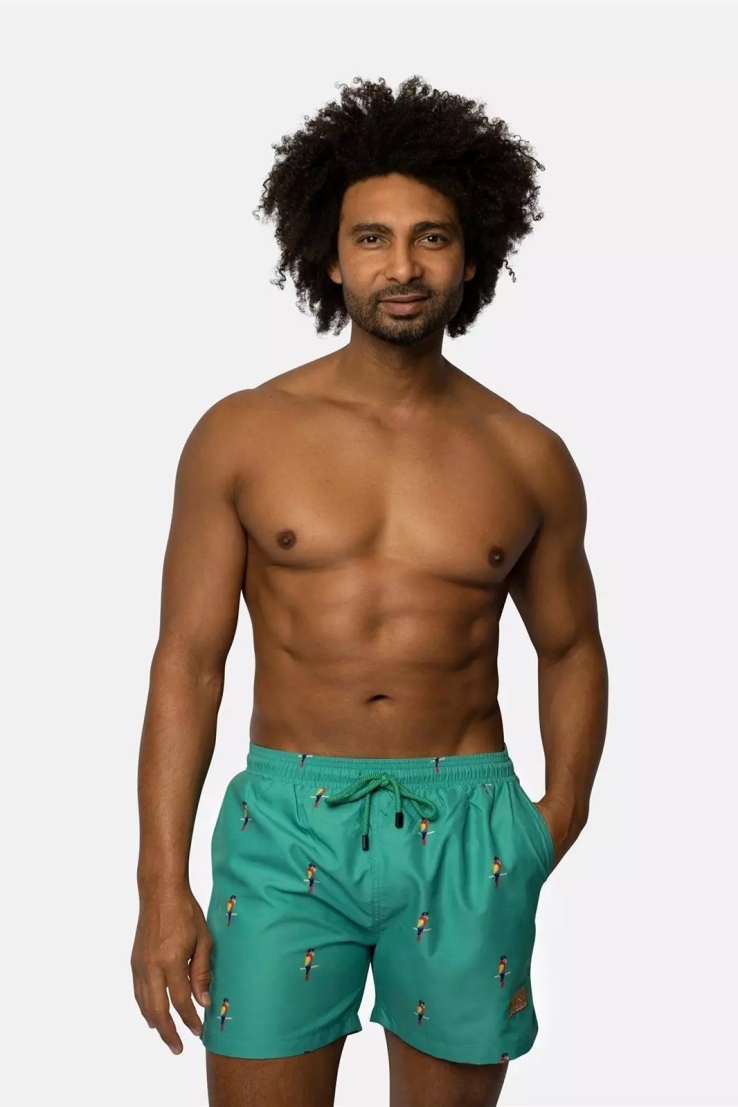 Narwal Herren vegan Badeshorts Parrot Print Grün