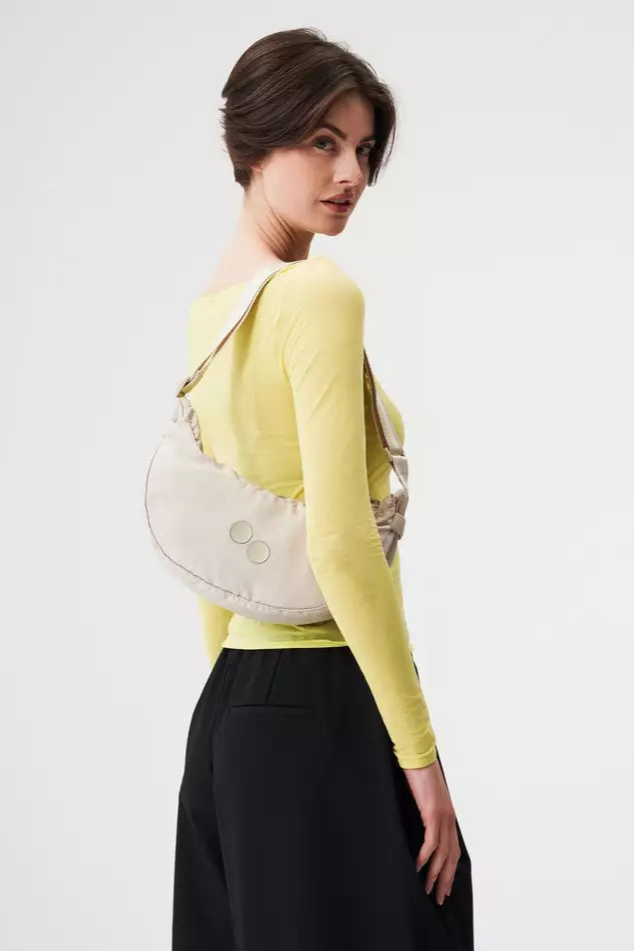 pinqponq Damen vegan Tasche Cross Body Krumm Klein Cliff Beige