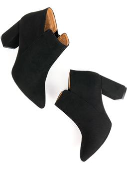 Will's Vegan Store Boots Point Toe Black