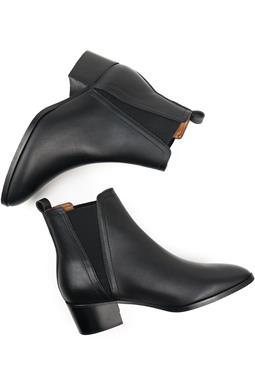 Chelsea Boots Point Toe Black