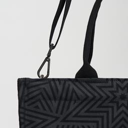 SIEGER by Souleway Tote Bag Xl Sbs Star Explosion Black