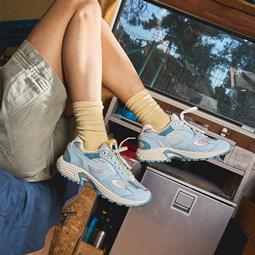 MEEKO Sneaker Capra Hellblau