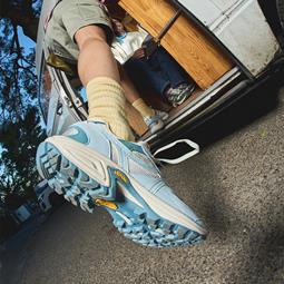 MEEKO Sneaker Capra Hellblau