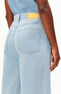ARMEDANGELS Shorts City Denim Barrea Hellblau