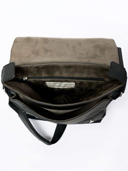 Will's Vegan Store Reporters Bag Black