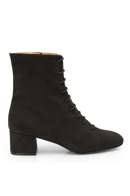 Carlotta Lace-up Boots - Black