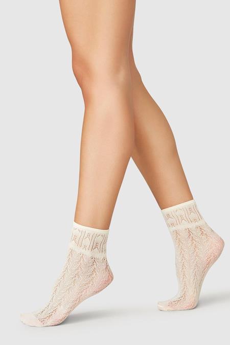 Crochet Socks Erica Ivory