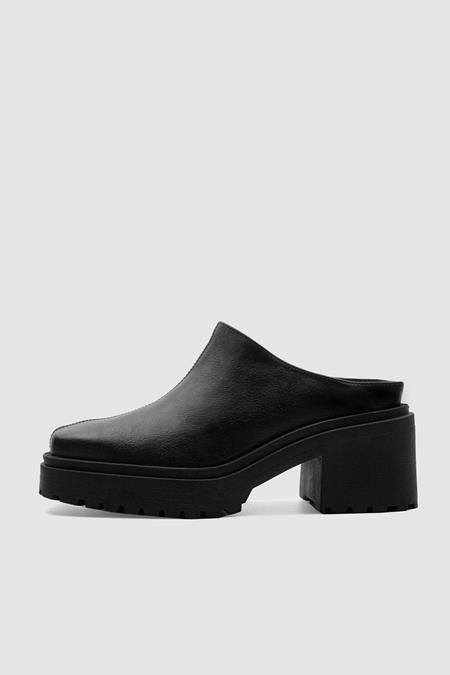 Squared Mule Black