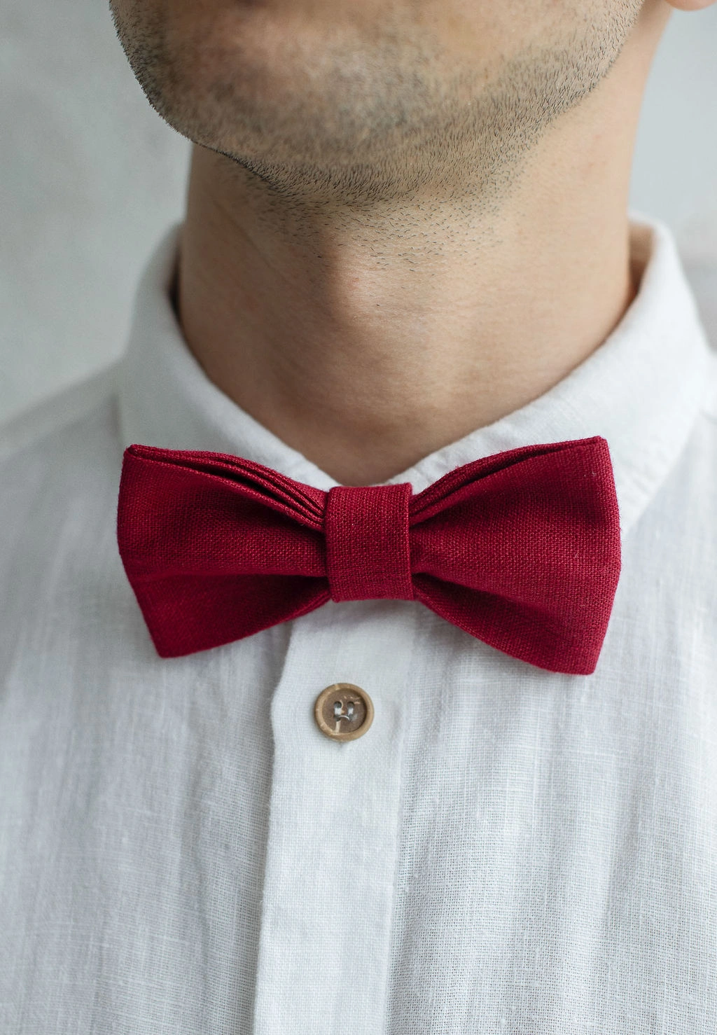 Amber Linen Fliege Rot