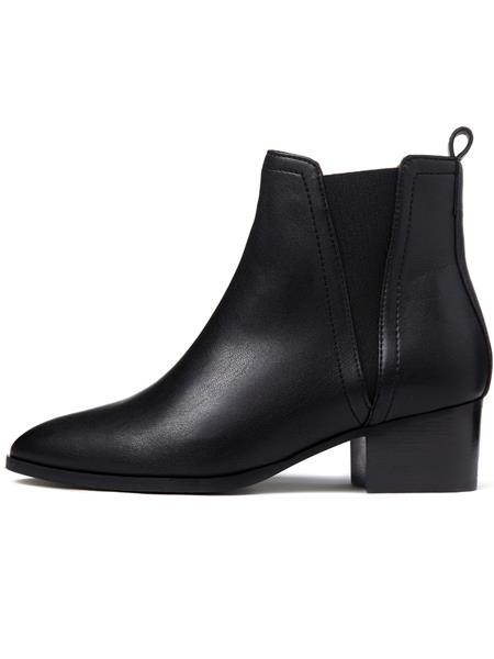 Chelsea Boots Point Toe Black 6