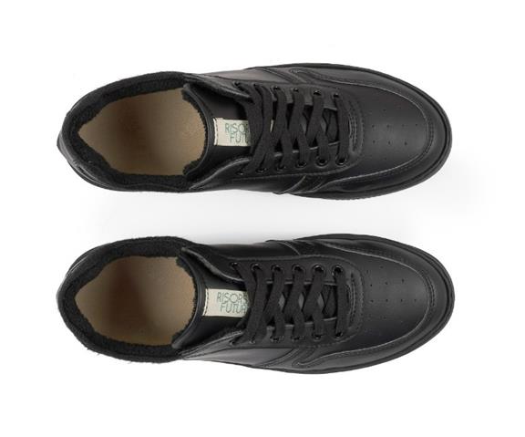 Sneakers Athena Zwart from Shop Like You Give a Damn