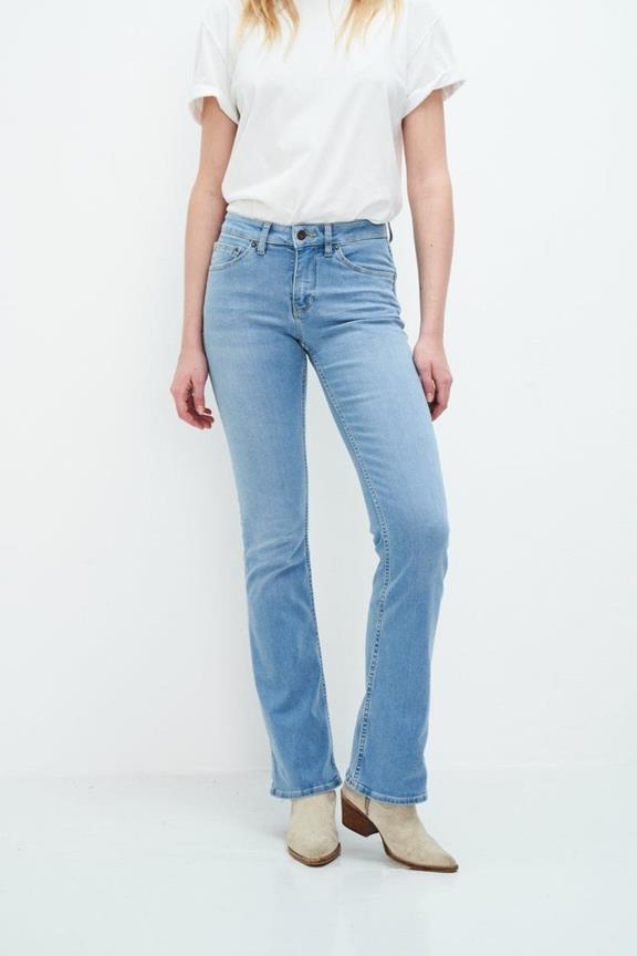 Bootcut-Jeans Amy Faded Lucky Vintage Blue 2
