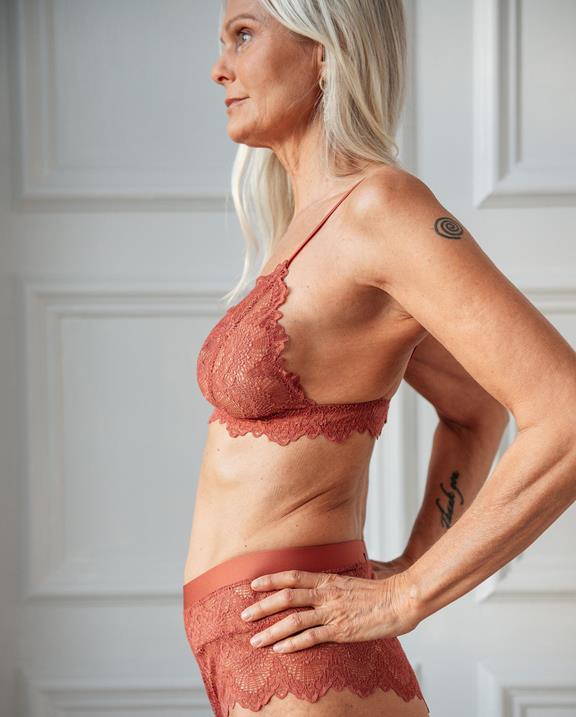 Lace Bralette Ruby Rebel Fade Red 8