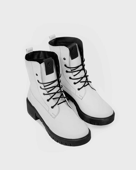 Lace-Up Boots Classic White 2