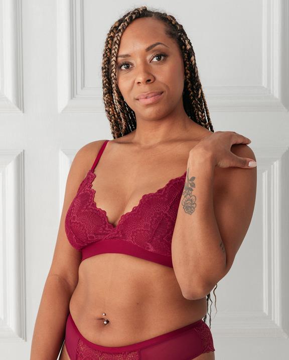 Lace Lined Bralette Beetroot 1