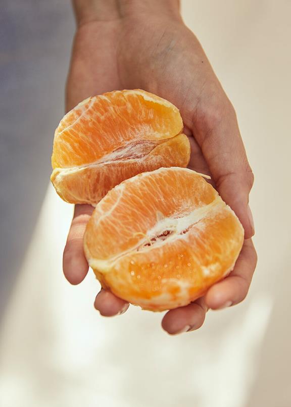 Mandarin Nurturing Hand Cream 4