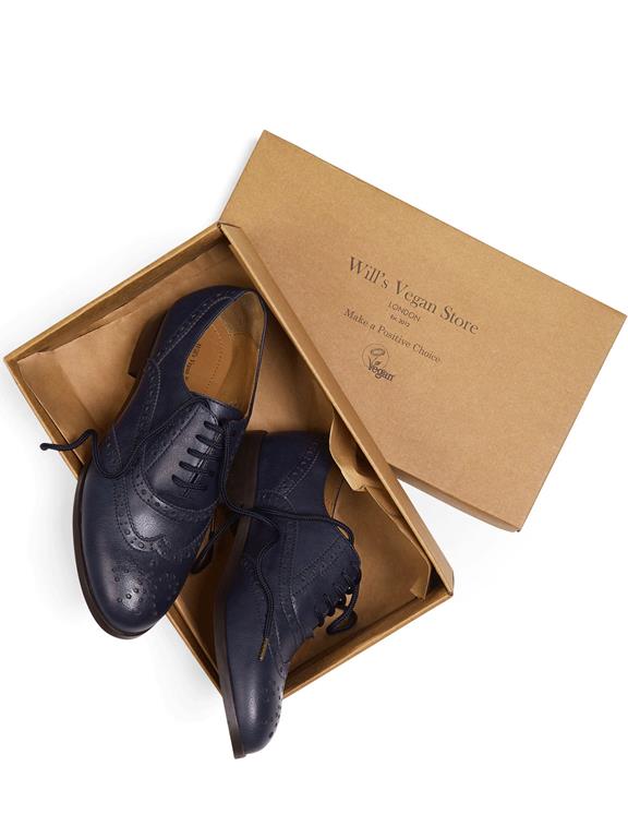 Oxford Brogues Navy Blauw from Shop Like You Give a Damn