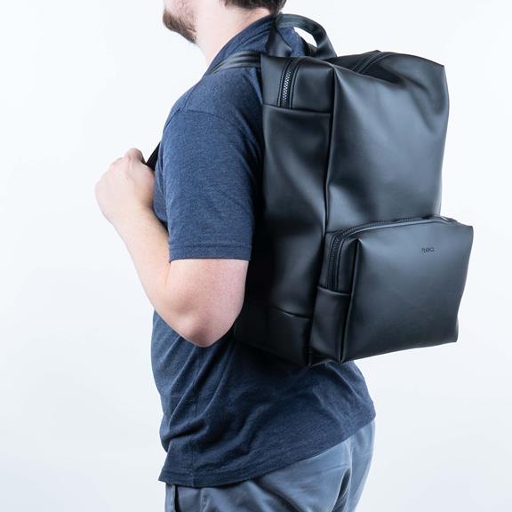 Backpack Robin Black 2