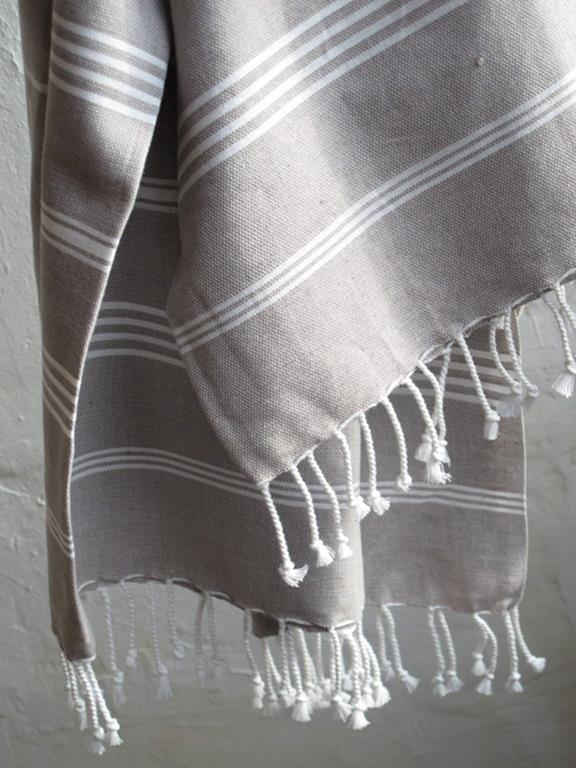 Fouta Hammam White And Taupe 3