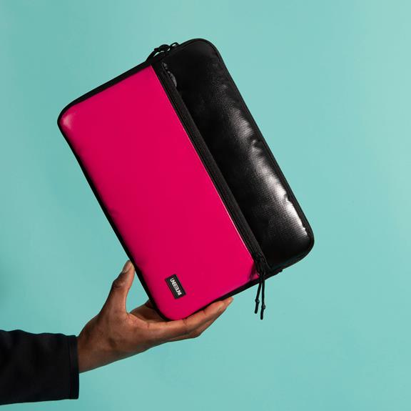 Laptop Sleeve Front Pocket Black Pink 3