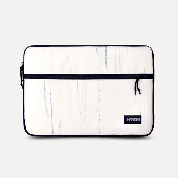 Laptophoes Voorvak Off White 1