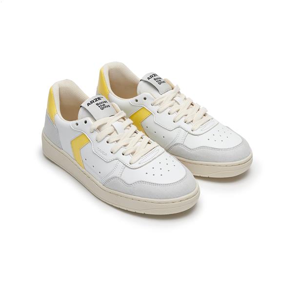 Sneakers Taiga Yellow 2